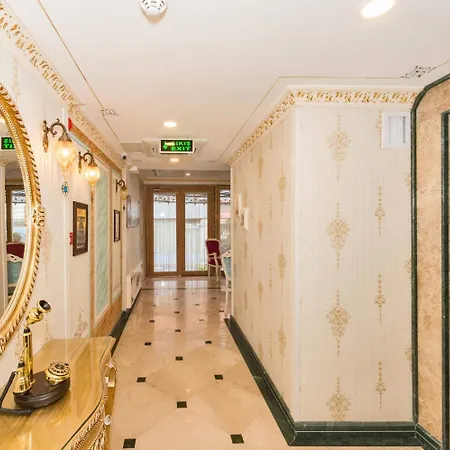 Hotel 1453