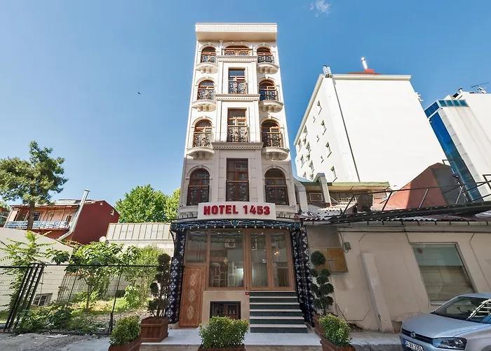 1453 فندق