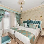 Hotel 1453