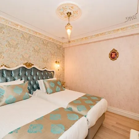 Hotel 1453