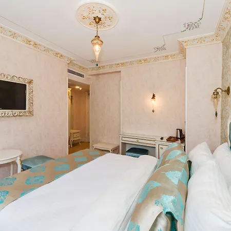 1453 Hotel