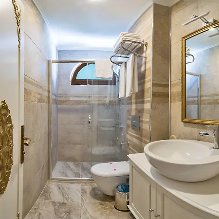 1453 Hotel